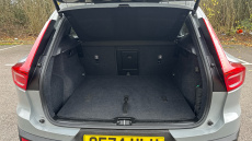 Volvo XC40 2.0 B4P Plus Dark 5dr Auto Petrol Estate